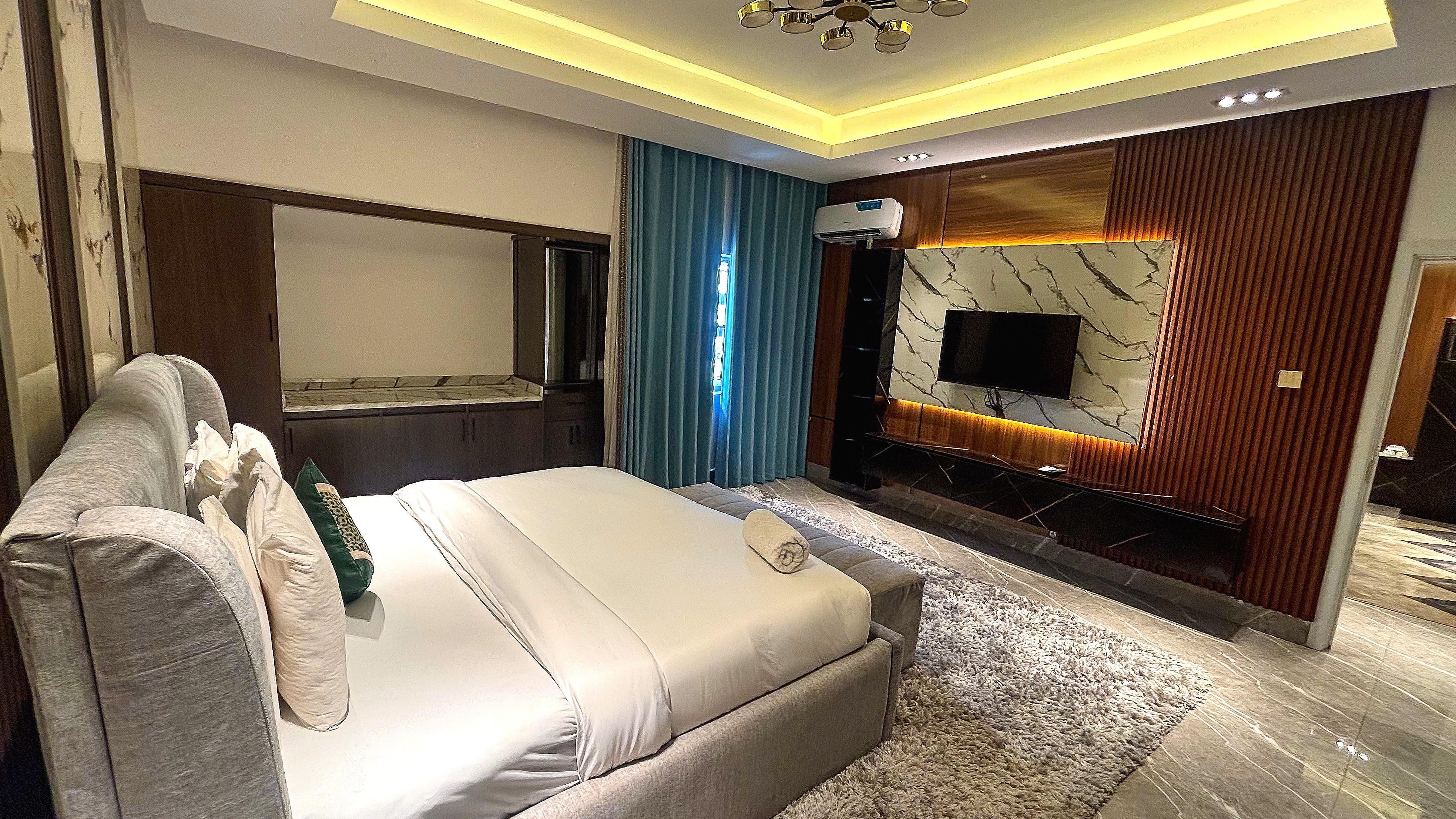 Redefined 1 Bedroom Apartment, Ikoyi — photo 8